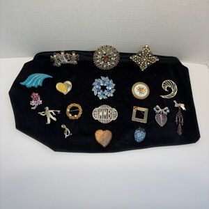 VTG Brooch Pins Lot Of 18 Rhinestones Faux Pearl Floral Figural Angels Hearts